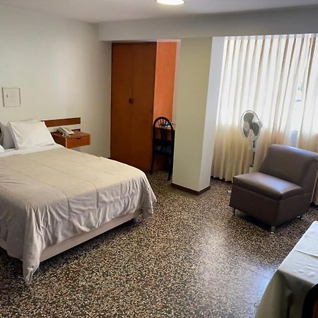 Hotel Plazza Chiclayo Ngoại thất bức ảnh