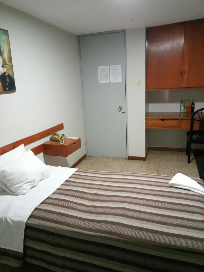 Hotel Plazza Chiclayo Ngoại thất bức ảnh